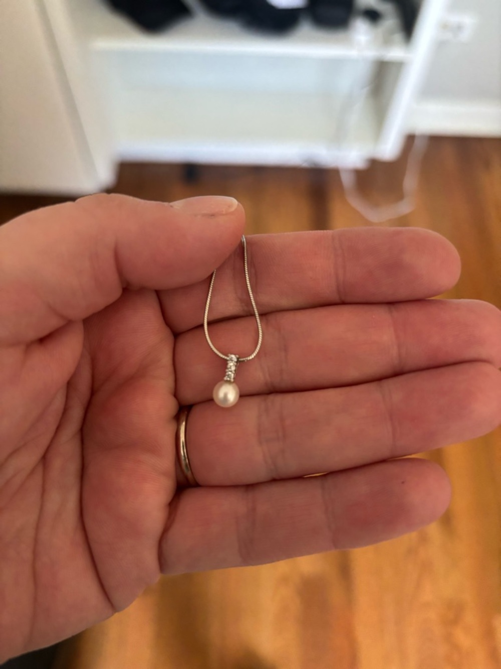 Sterling Silver Necklace with Pearl and diamond Pendant - Picture 3 of 6